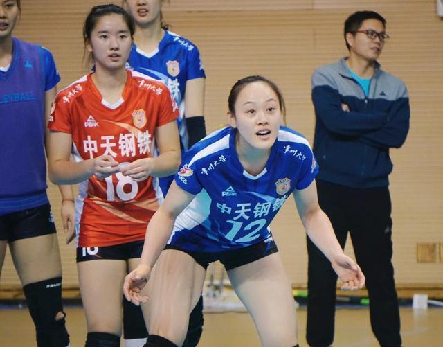 主攻手|女排杀出黑马奇兵!1米83主攻快速扣球赏心悦目,逆袭进国家队?