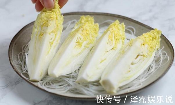 娃娃菜的高级吃法，蒜蓉粉丝不能少，几块钱做出硬菜既视感