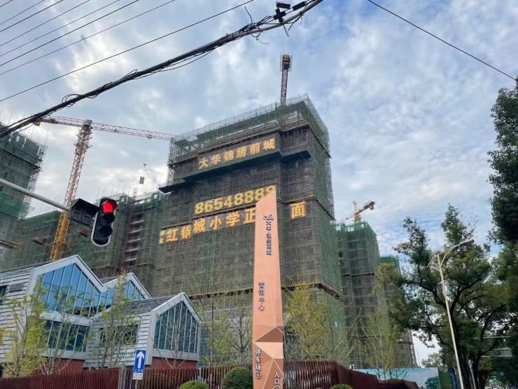 滨江|长江右岸网红小户型,突破区域房价去化也不拉胯