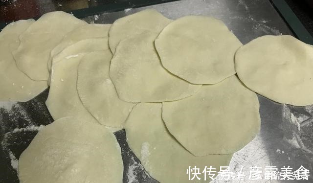 这食材是个宝，用它包饺子吃特鲜美，还能清脂降血糖，不懂太可惜！