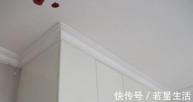 木工|有钱人家里这样装衣柜,老木工都忍不住夸聪明,入住就知好处多