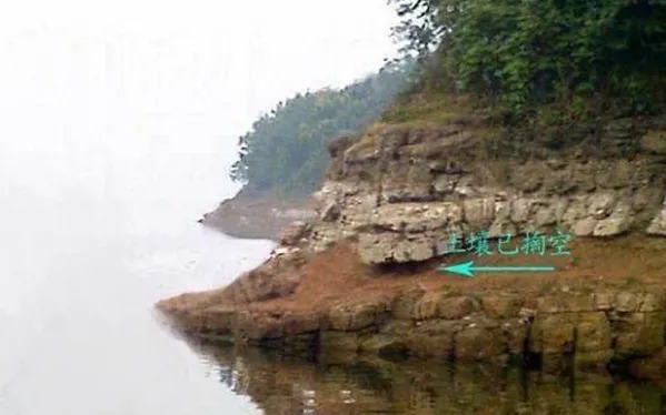 自从入秋后，最不该错过这3个钓位，但大部分钓鱼人都忽视了