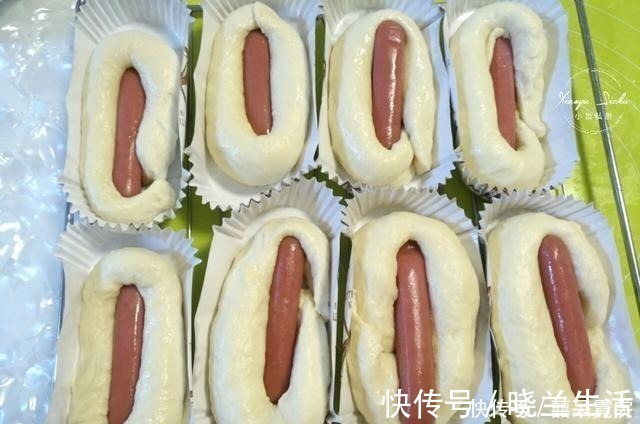 好吃|教你最简单的面包做法，做一盘5天不用早起，松软拉丝比买的好吃