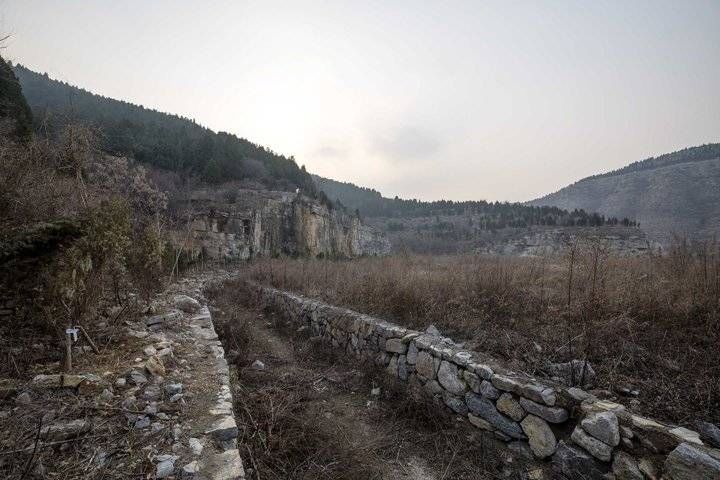 路修|龙洞景区上山的路修通了