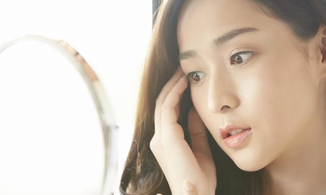 汲取|妇科主任:上了岁数的女性,还天天吃这三样东西,皱纹能不多吗?