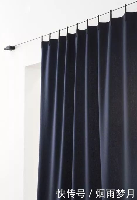 蘸取少量|窗帘脏了不用拆不用洗,如此做比洗还干净