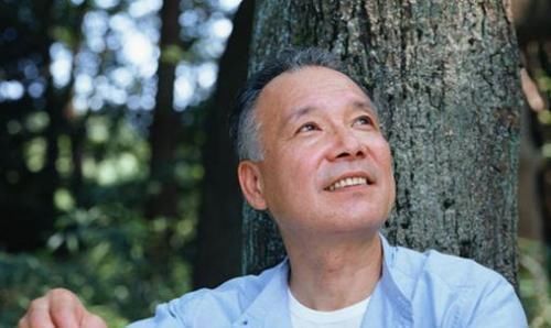 老人|80岁老人面色红润,笑谈健康秘诀:养成4个小爱好,你也能做到