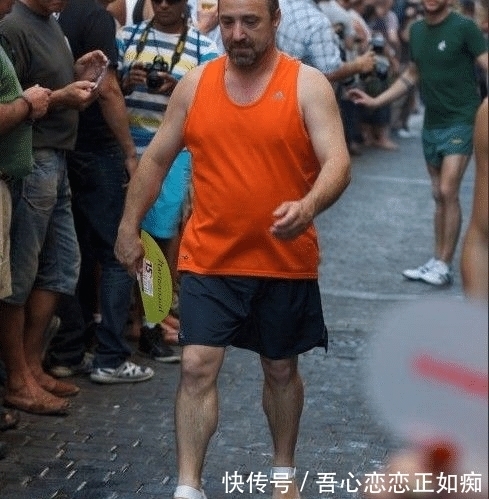 高跟鞋|高跟鞋比赛参赛者都是男性？网友：过于辣眼睛了，认真的吗？