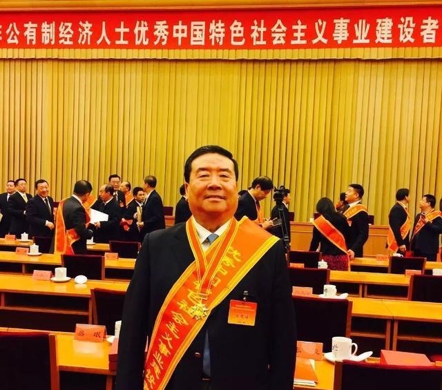 正阳门|《正阳门下》韩春明原型不是马未都,而是他