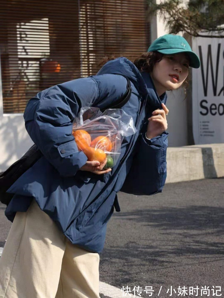 冬天 冬天的羽绒服,如何搭配颜色是真的一门学问,试试这些技巧!