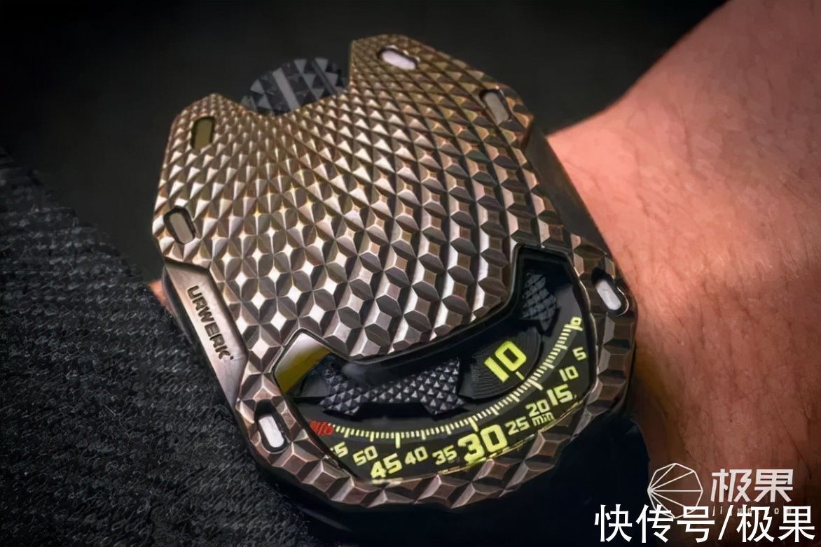 urwerk 钢铁侠「专用」手表最终版发布！功能复杂，造型奇特