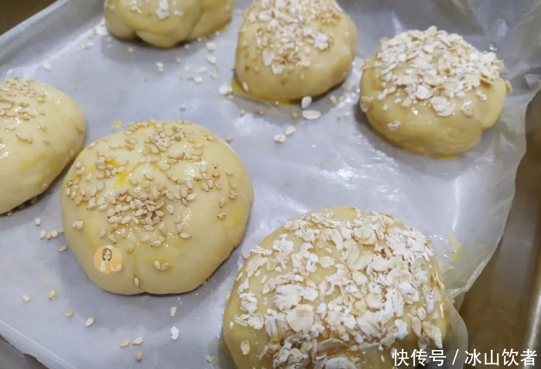 制作|教你制作奶香汉堡胚,一次发酵,松软香甜,营养健康放心吃