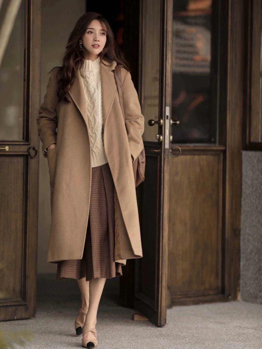 小蛮腰 40+女人的体面来自于贵气,如何平价衣穿出贵气感,简约又体面