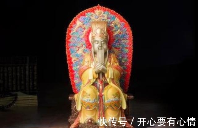 下凡!有文曲星下凡,自然就有武曲星下凡,中国民间就有三位