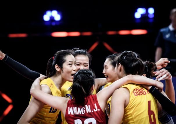 丁霞|中国女排有5大奥运新兵！李盈莹恐是替补奇兵，刘晏含处境尴尬