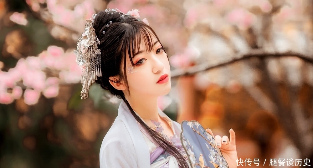 明清时期,美人辈出,才女如云,这16位女子便是其中的代表人物