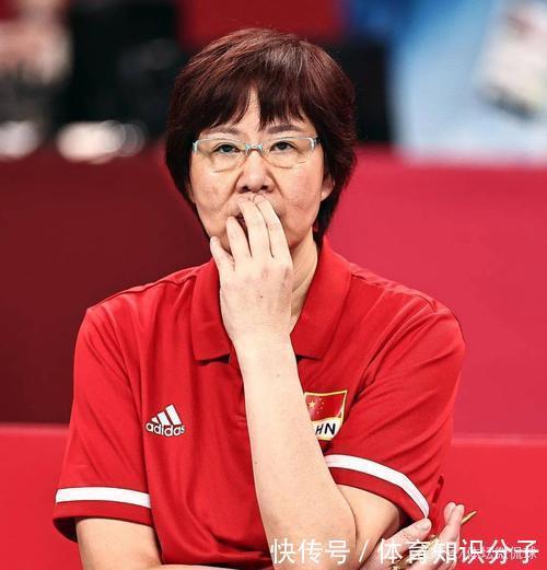 主教练|女排比赛白热化,主教练之争陷尴尬,人选未定,望郎平再次回归!