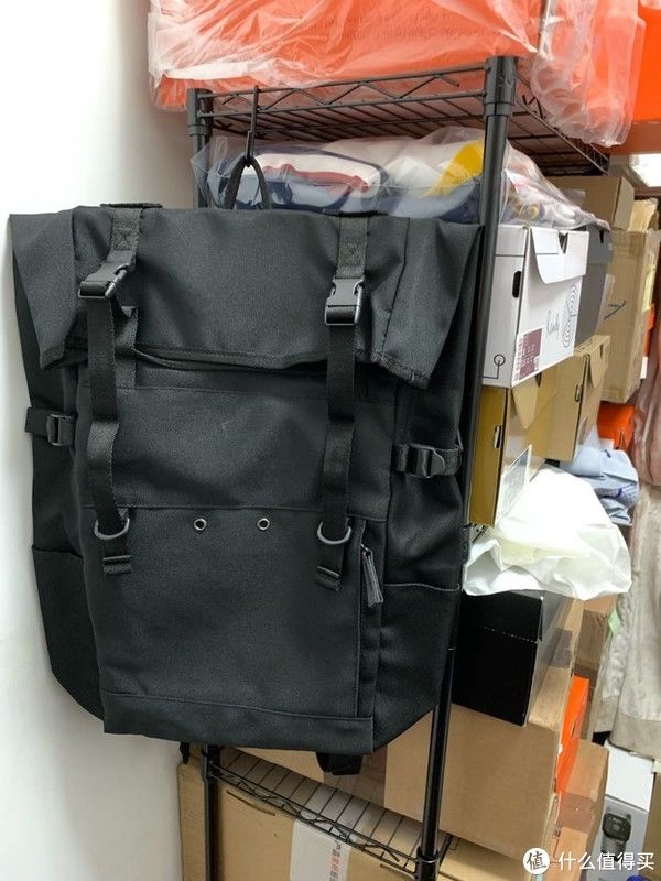 唯品会|82元入手的热风双肩包