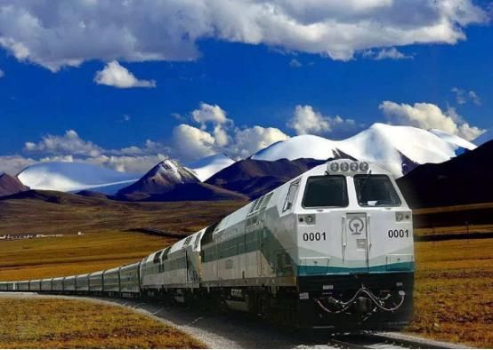 公里|网友票选出最美铁路，横跨东西两端，全程五千公里熬53小时