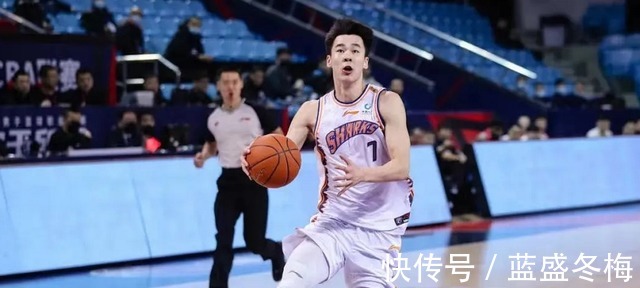郭昊文|上海男篮最新消息!郭昊文遭遇重伤 或常规赛报销!