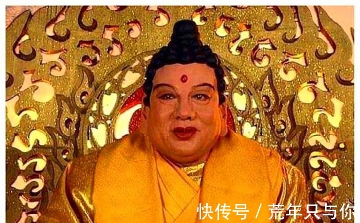 下水@上联:“八戒洗澡,猪下水”,下联对出,人人称赞