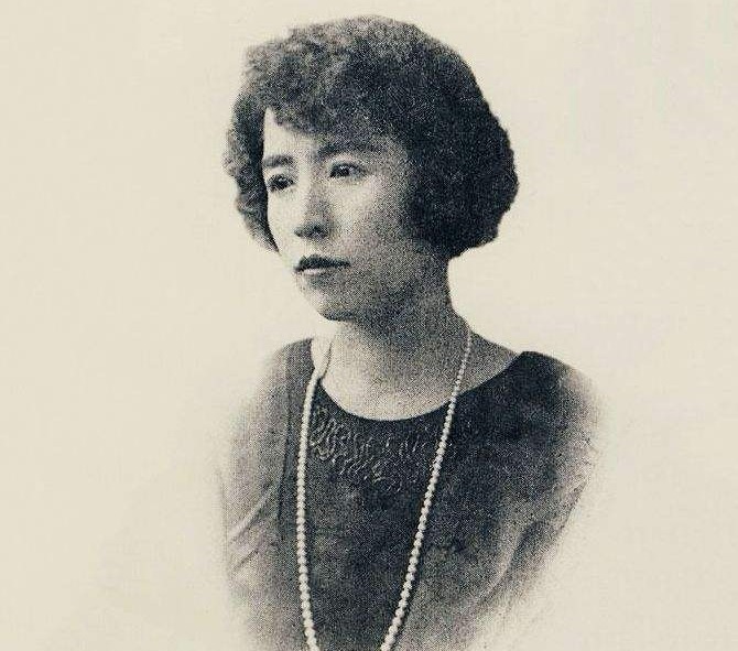  开挂|23岁的女校长，被退婚后人生开挂：努力，是幸运的理由