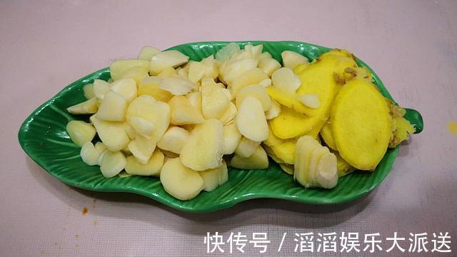 自己腌制的黄瓜总不脆制作时加1步,爽脆更入味耐存放