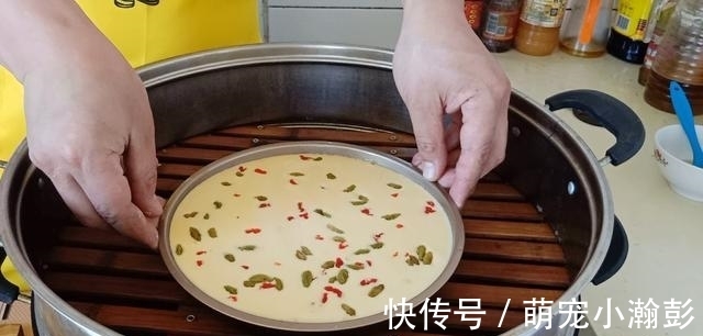 美味|一袋牛奶加三个鸡蛋,教你做美味小吃,学会了天天吃都不腻,香