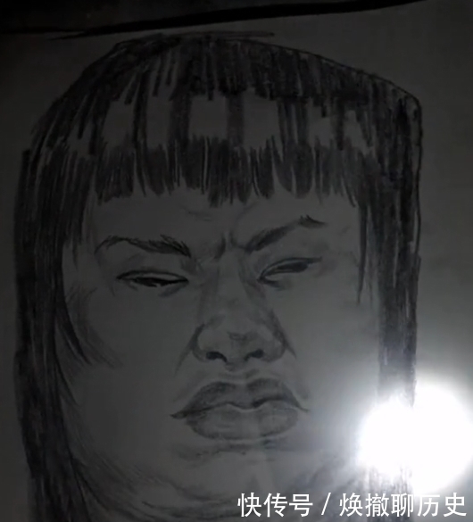 手绘|美术生手绘动漫,笔法犹如行云流水,看到成品:这是什么鬼!