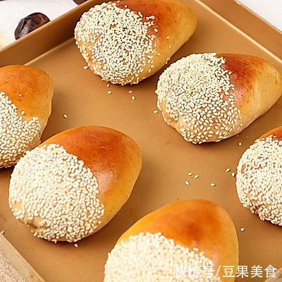 不用剥皮的“大栗子”--栗子面包