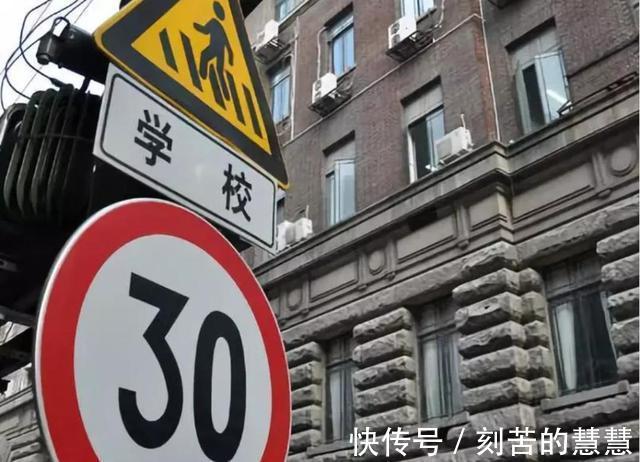 年利率|手中有50万元,存银行好,还是买房2021年,该怎么选