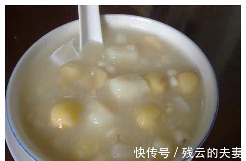 莲子|山药和此物一起煮,血管软了,肾变好了,色斑消了,早吃早健康