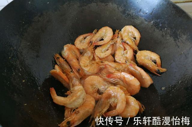 番茄酱|大虾这样做才入味，做法也简单得很，色香味俱全