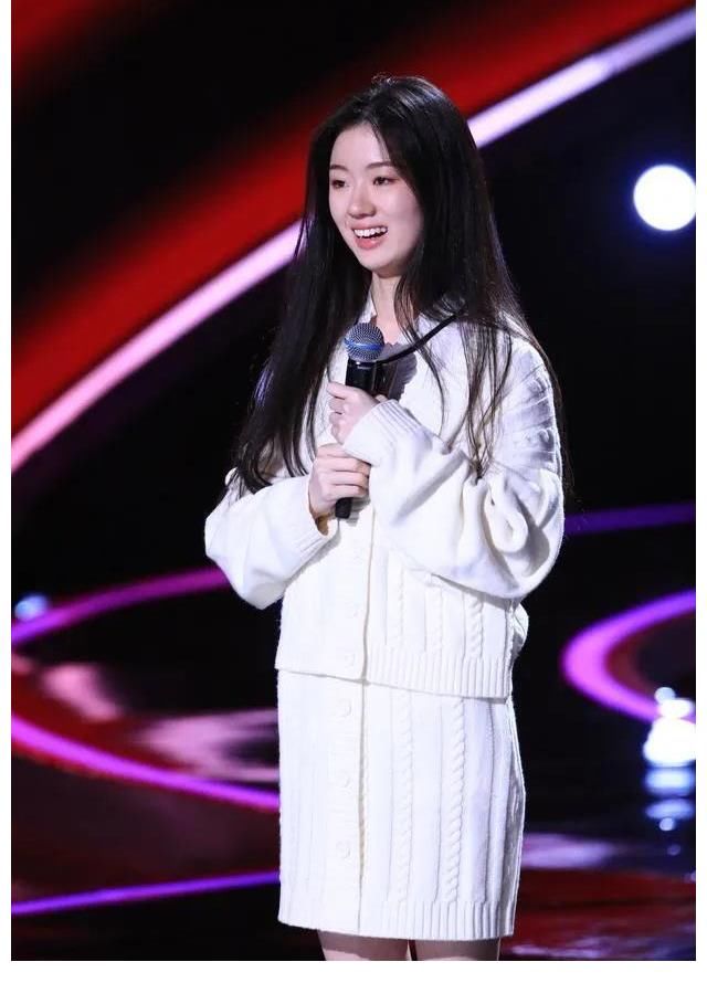 李荣浩|《中国好声音》,一个跋涉十年的节目,终于在十字路口遭遇了拐点