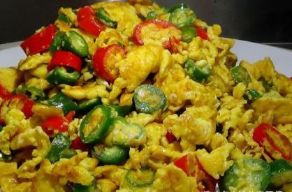 温度零下八度孩子吵闹着不肯下床吃饭,多吃营养菜,补充营养