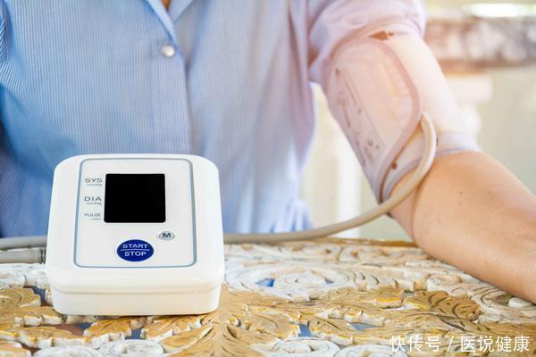 睡眠质量|身体出现这4种情况,警示高血压或已恶化,年轻人也要重视