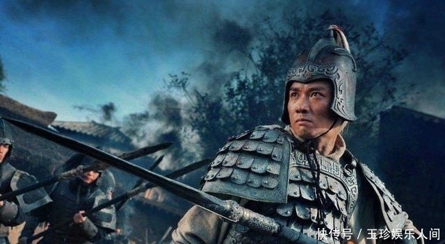 打赢|赵云既然看不起黄忠,那么他和黄忠单挑,一百回合内能打赢吗