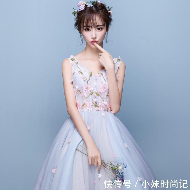 小花朵 参加婚礼的晚礼服，日常一样可以穿着逛街