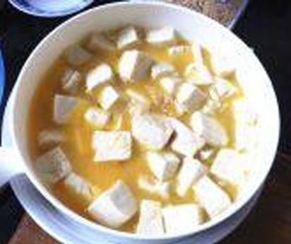 豆腐的新做法，不用煎，不用炖，这样做出来简单好吃，营养翻倍！