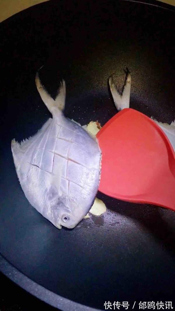 别在外面吃烤鱼了,你不知道的秘密,鱼,在家里做更好吃