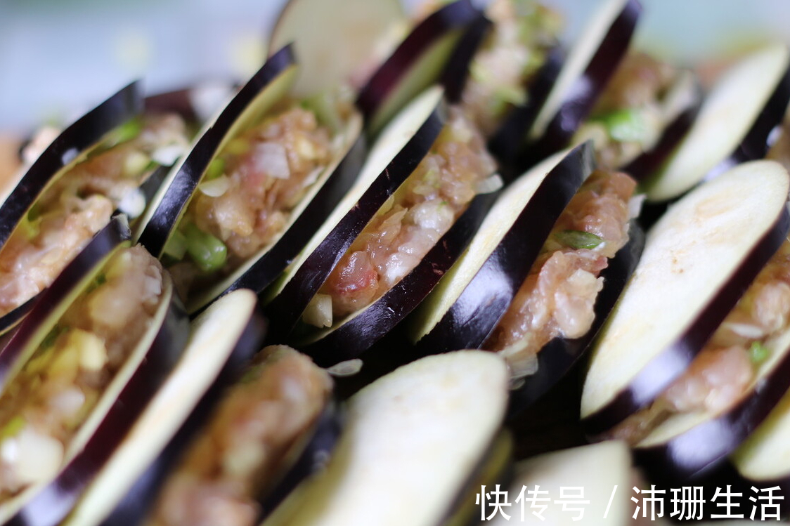 水调|炸茄盒，面糊不能用水调，教你正确做法，金黄酥脆，不回软不塌陷
