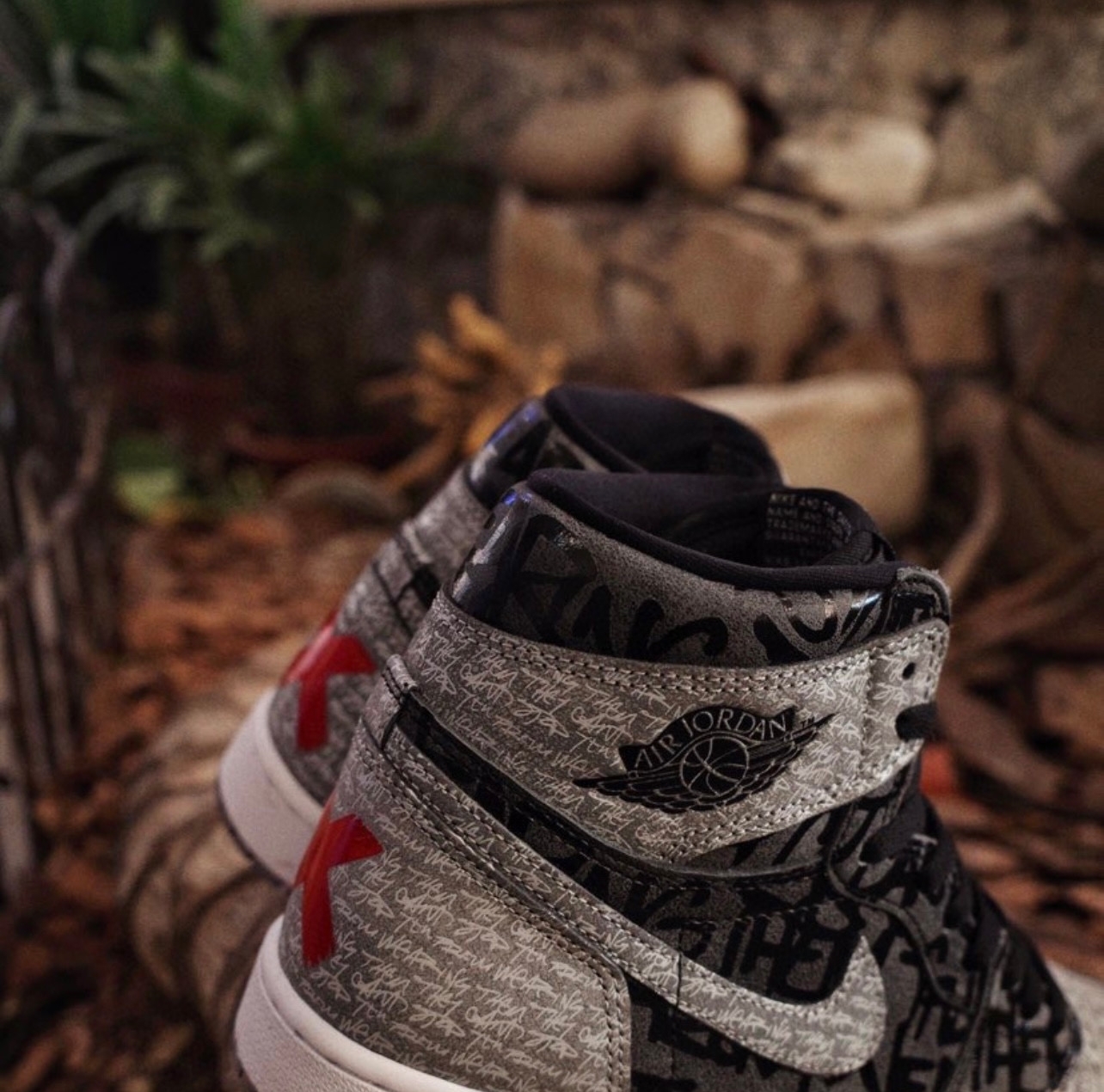 rebel Air Jordan 1 High OG “Rebellionaire”黑灰禁穿