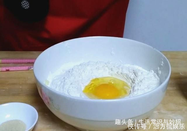 在家|不用烤箱, 不用水, 教你在家做面包, 简单又好吃