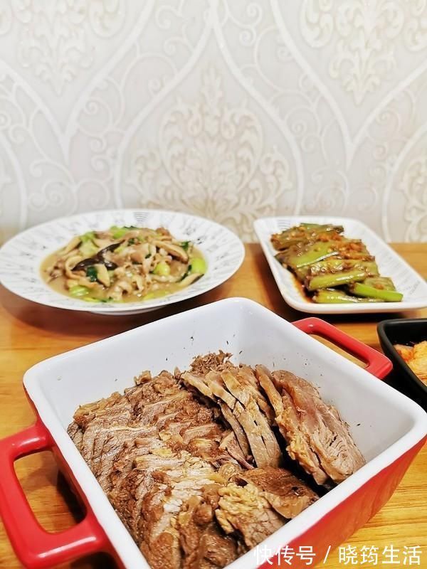 天冷了,吃牛羊肉不如吃它,贵也要舍得买,营养极高,滋补又解馋