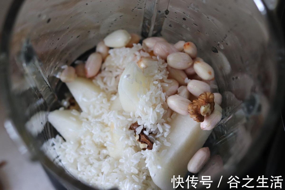 苹果|天热就多喝汤水，润燥补水，每天喝一碗，比喝水有效