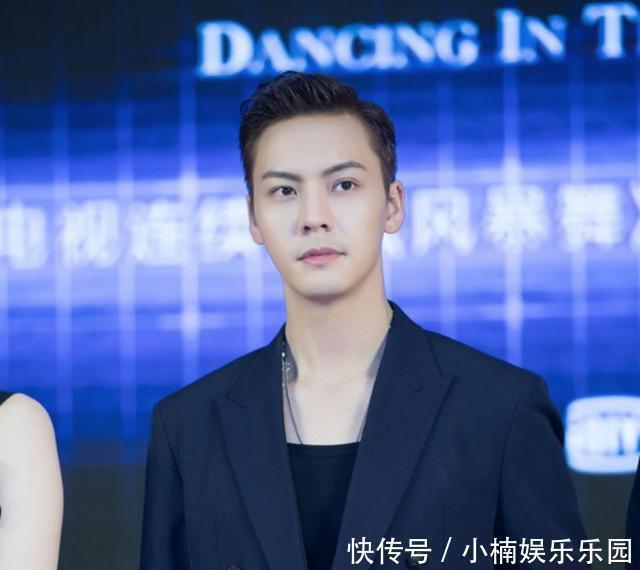 脸型|男士有这4个标志,很适合剪“背头”发型,轻熟又帅气