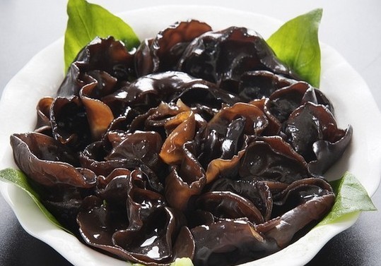 血液粘稠|血液粘稠的“稀释剂”找到了,早晚坚持吃几口,血液不稠血栓不扰