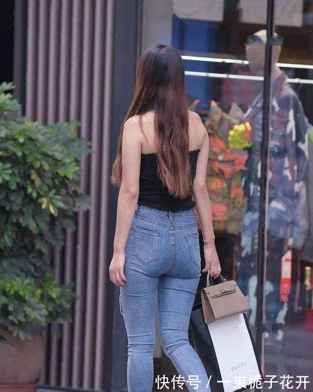 小技巧|瑜伽裤偏好看气质的风格，还透着微微的时尚温婉，颜色高级