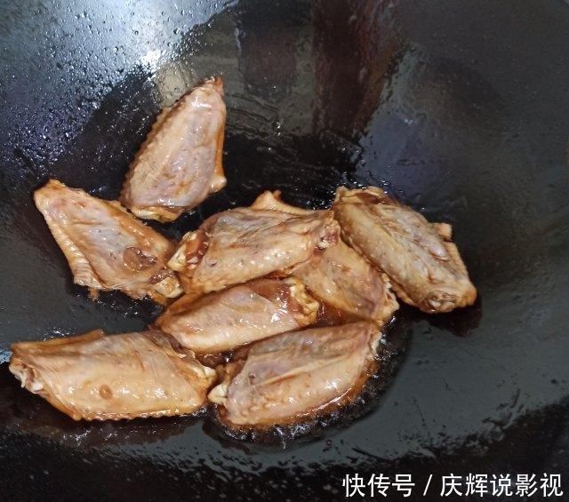 可乐鸡翅,简单又好吃!