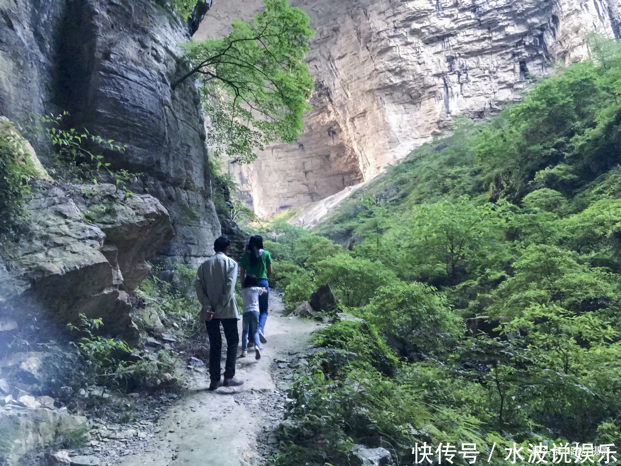 天生桥|贵州现世界最高天生桥石洞，面积超5000平米，一条暗河流向成谜